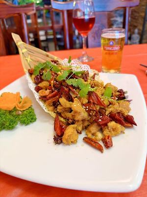 辣子鸡 Sichuan Chili Chicken